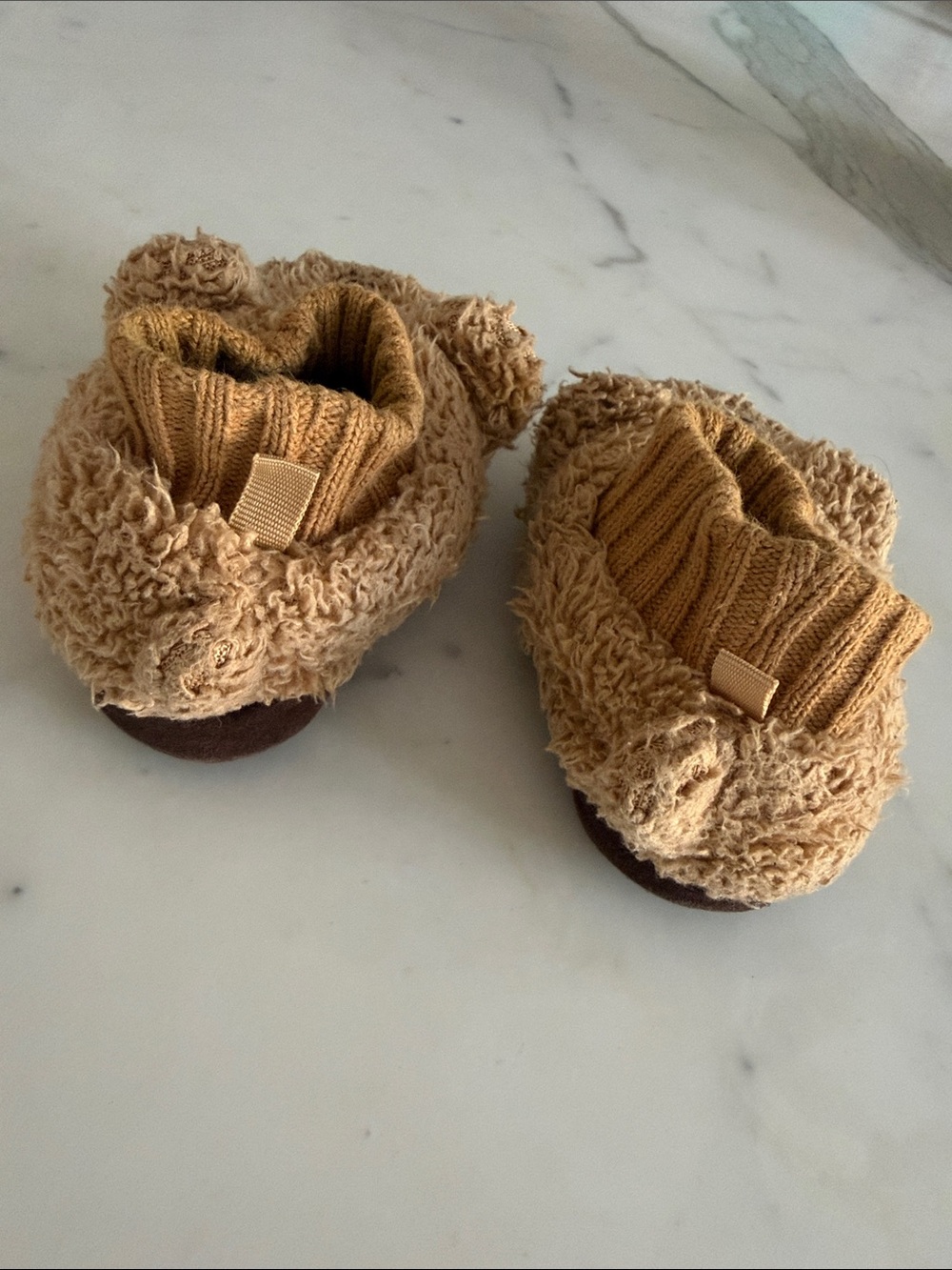 Baby GAP Brannan Bear Bootie Slip-On Slippers Size Medium 7/8 - Picture 3 of 4